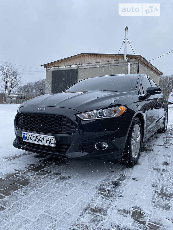 Седан Ford Fusion 2013 в Звягеле