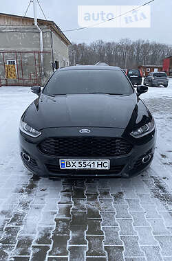 Седан Ford Fusion 2013 в Новограде-Волынском