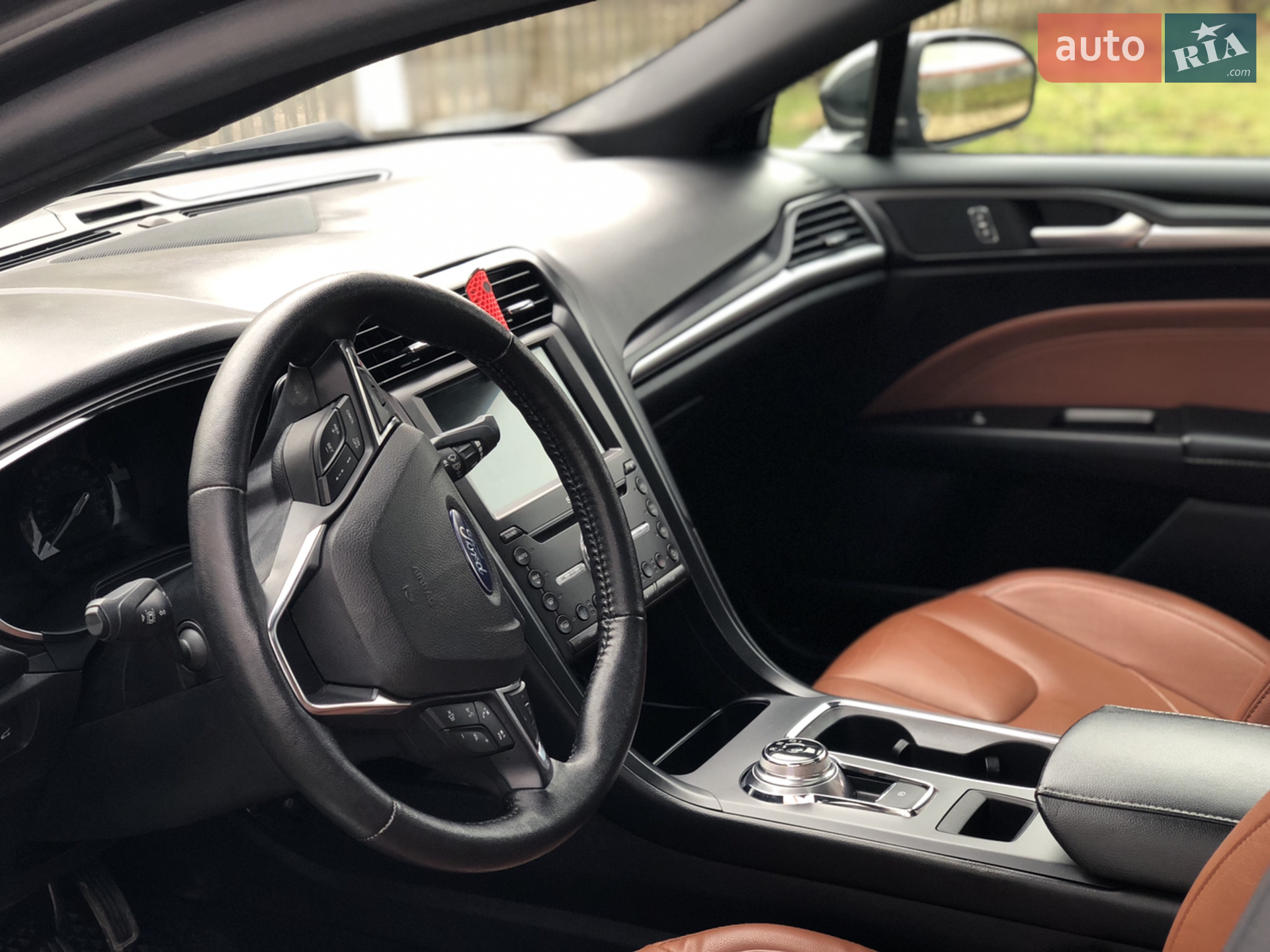 2020 Ford Fusion - мініатюра 19