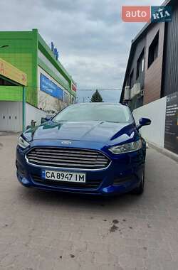 Седан Ford Fusion 2014 в Черкасах