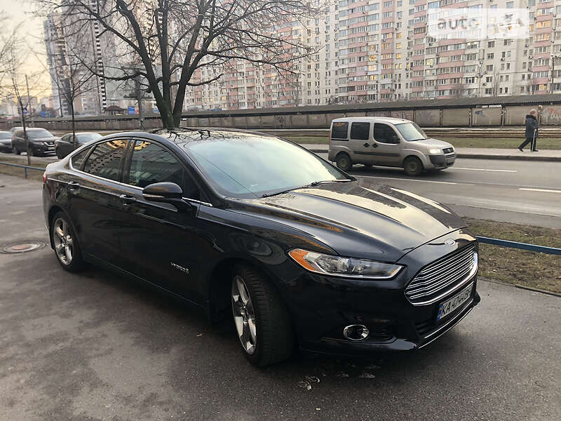 Седан Ford Fusion 2013 в Киеве