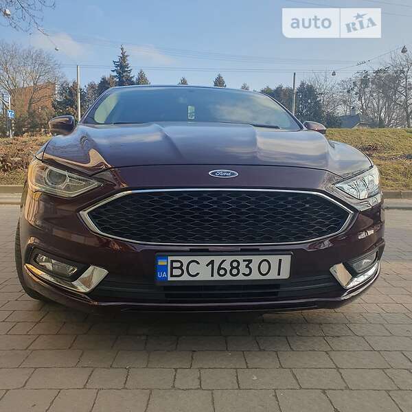 Седан Ford Fusion 2018 в Львові