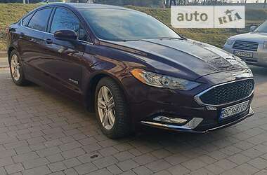 Седан Ford Fusion 2018 в Львові