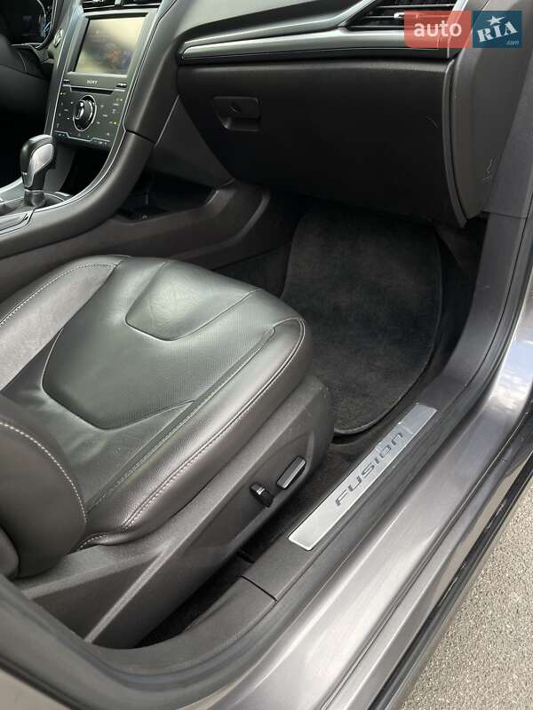 Седан Ford Fusion 2012 в Киеве