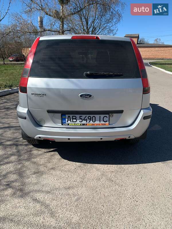 Хэтчбек Ford Fusion 2004 в Виннице