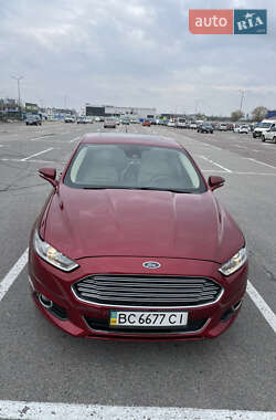 Седан Ford Fusion 2014 в Львове