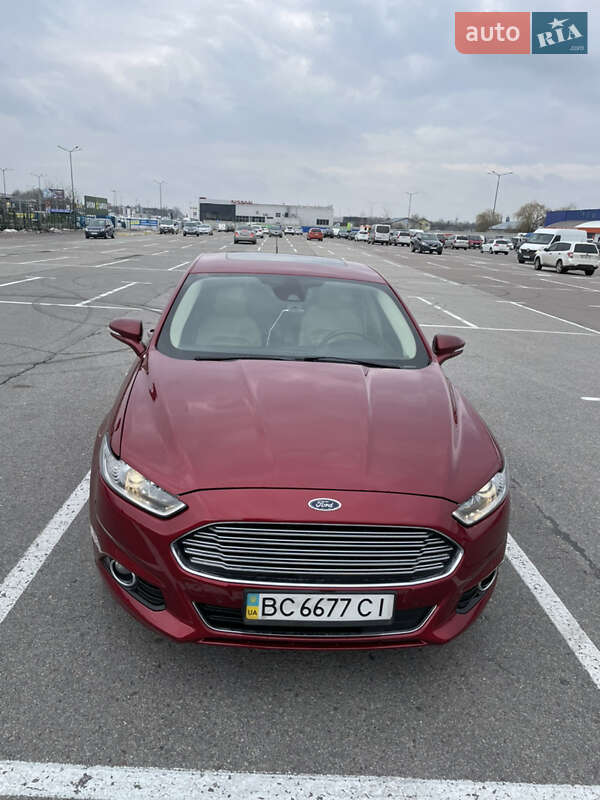 Седан Ford Fusion 2014 в Львове