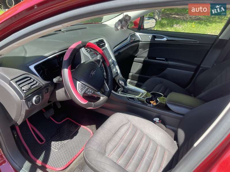 Седан Ford Fusion 2016 в Полтаве