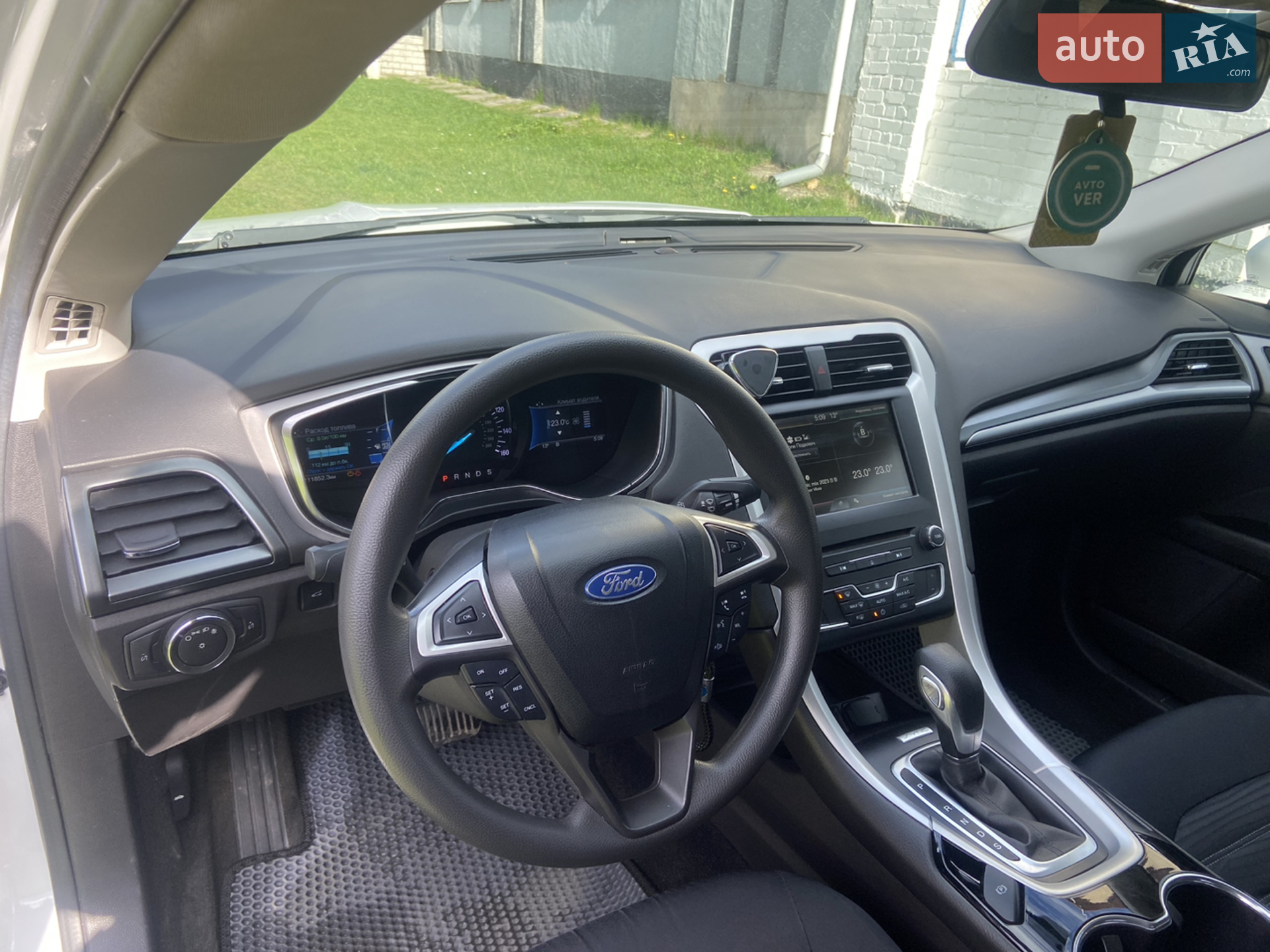 2015 Ford Fusion - мініатюра 25