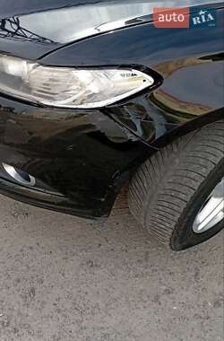 Седан Ford Fusion 2016 в 