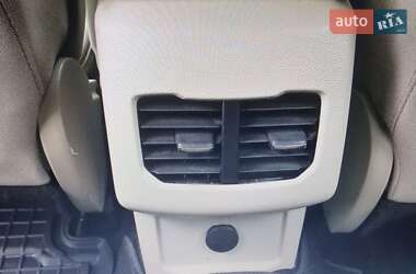Седан Ford Fusion 2019 в 