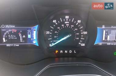 Седан Ford Fusion 2019 в 