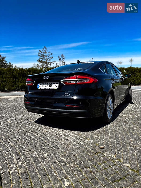 Седан Ford Fusion 2018 в Дніпрі фото 8 Седан Ford Fusion 2018 в Дніпрі