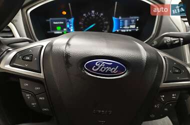 Седан Ford Fusion 2018 в Киеве