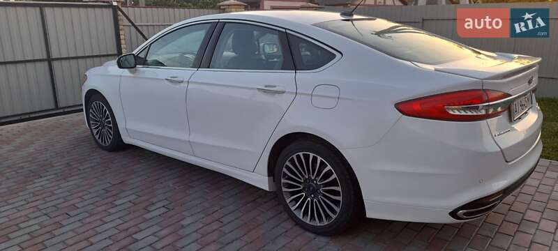 Седан Ford Fusion 2016 в Кагарлыке
