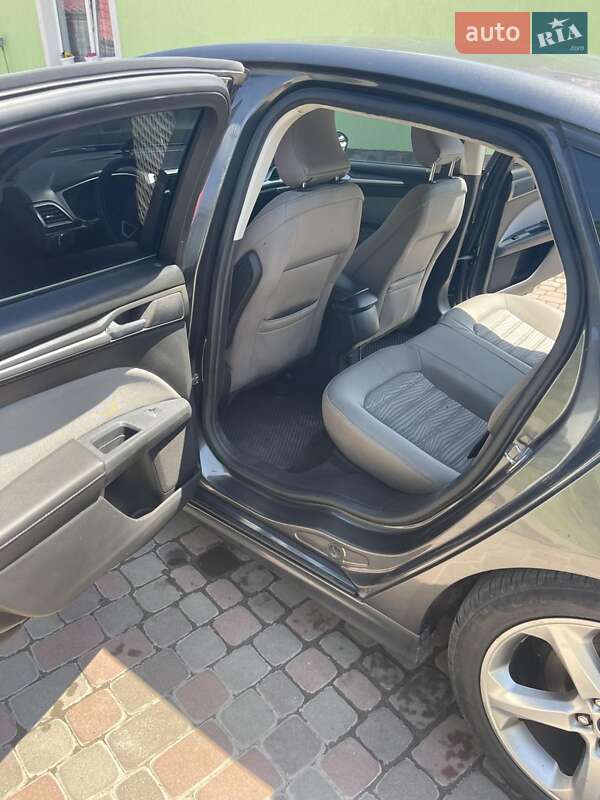 Седан Ford Fusion 2016 в Хмельницком
