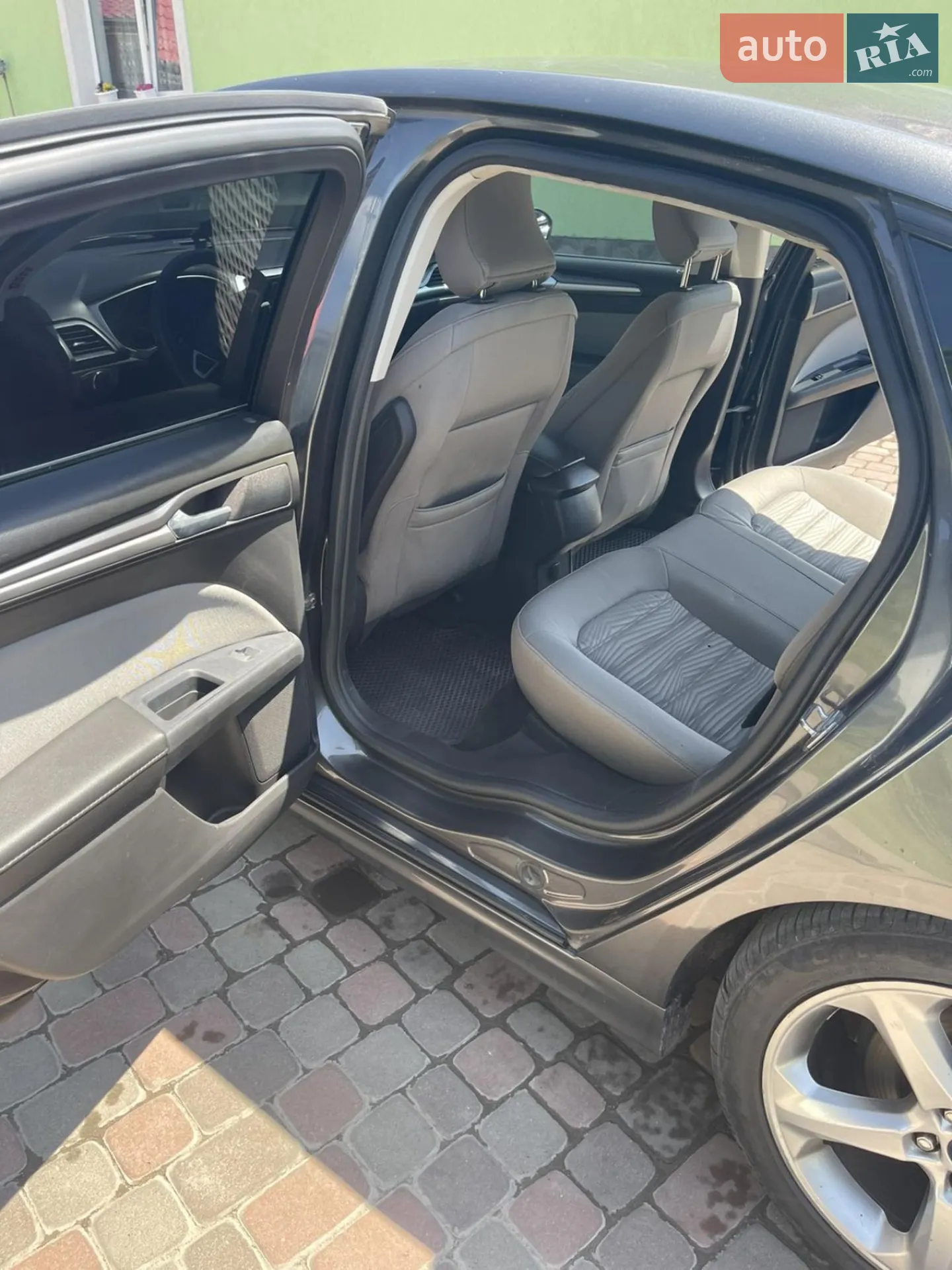 2016 Ford Fusion - мініатюра 26
