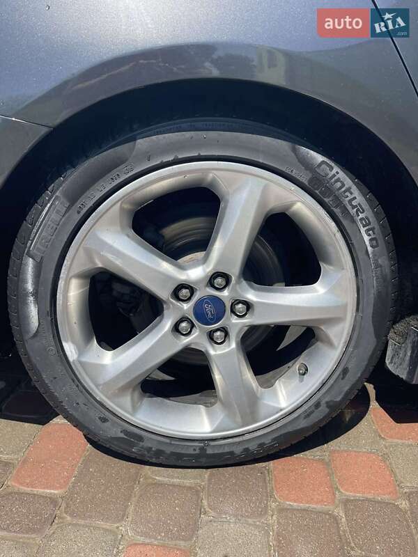 Седан Ford Fusion 2016 в Хмельницькому