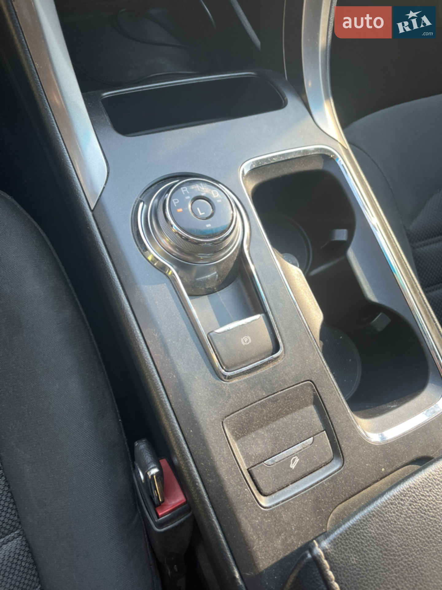 2016 Ford Fusion - мініатюра 9