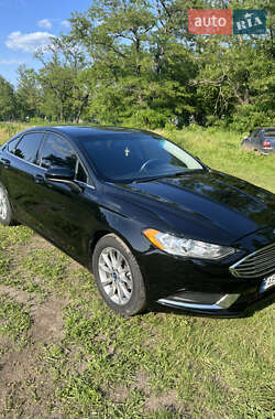 Седан Ford Fusion 2016 в 
