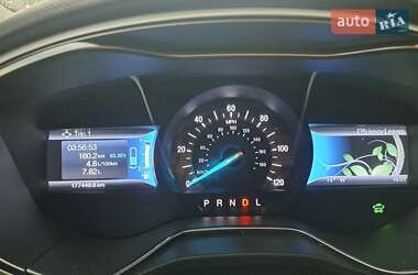 Седан Ford Fusion 2013 в Києві