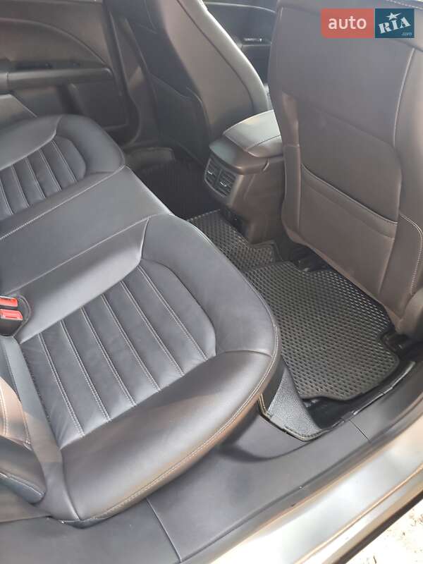 Седан Ford Fusion 2016 в Харькове