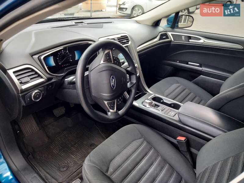 Седан Ford Fusion 2017 в Хмельницькому