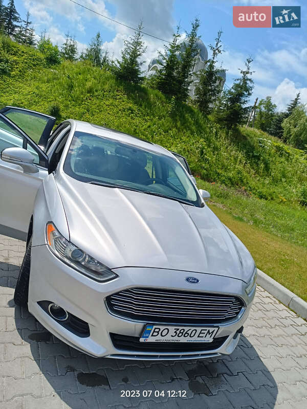 Седан Ford Fusion 2014 в Тернополе