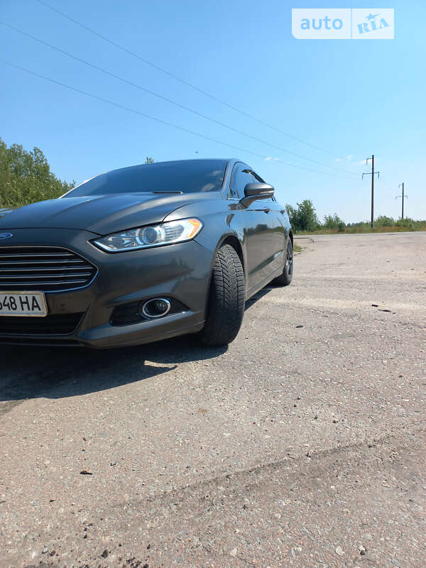 Седан Ford Fusion 2015 в Бердичеві