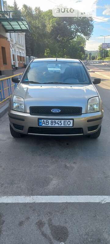 Хетчбек Ford Fusion 2003 в Могилів-Подільському