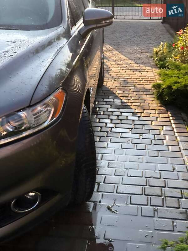 Седан Ford Fusion 2013 в Стрые фото 3 Седан Ford Fusion 2013 в Стрые