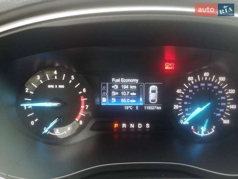 Седан Ford Fusion 2015 в Луцке
