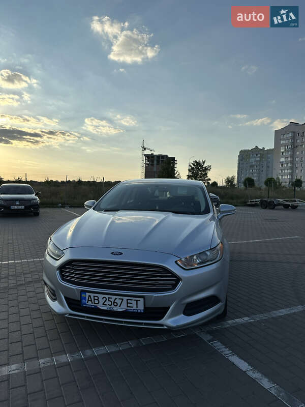 Седан Ford Fusion 2014 в Виннице