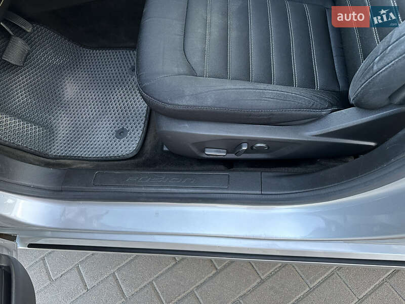 Седан Ford Fusion 2014 в Виннице