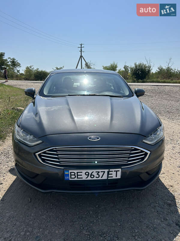 Ford Fusion 2016