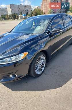 Седан Ford Fusion 2014 в Близнюках