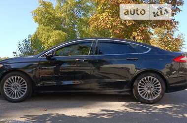 Седан Ford Fusion 2014 в 