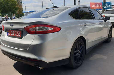 Седан Ford Fusion 2014 в Ужгороде