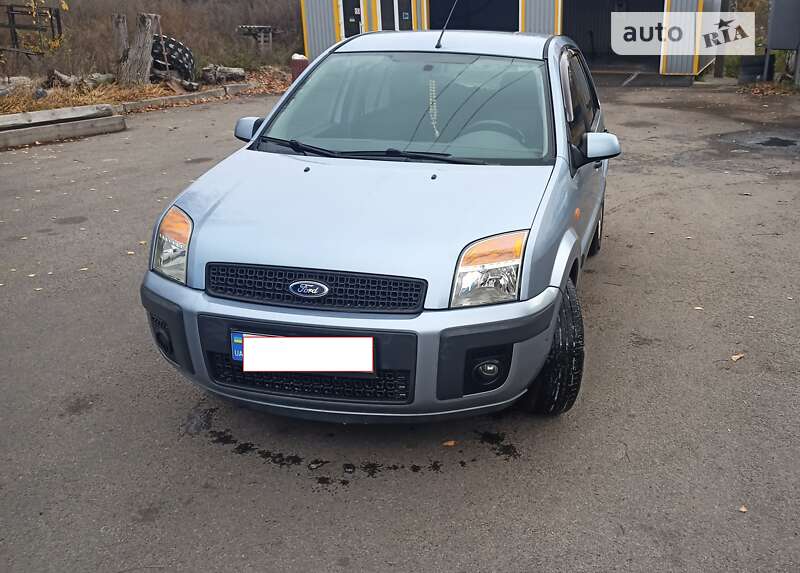 Ford Fusion 2005