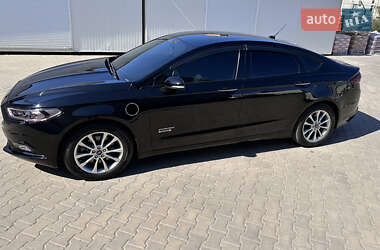 Седан Ford Fusion 2018 в Одессе