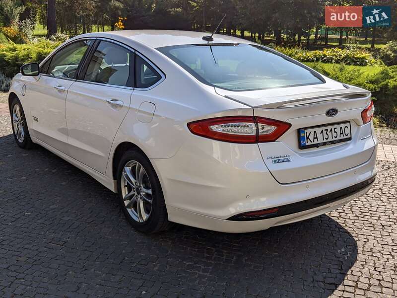 Седан Ford Fusion 2014 в Киеве фото 3 Седан Ford Fusion 2014 в Киеве