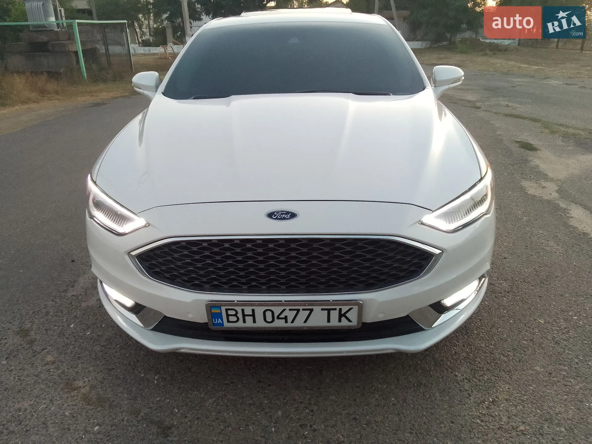 2016 Ford Fusion - мініатюра 2