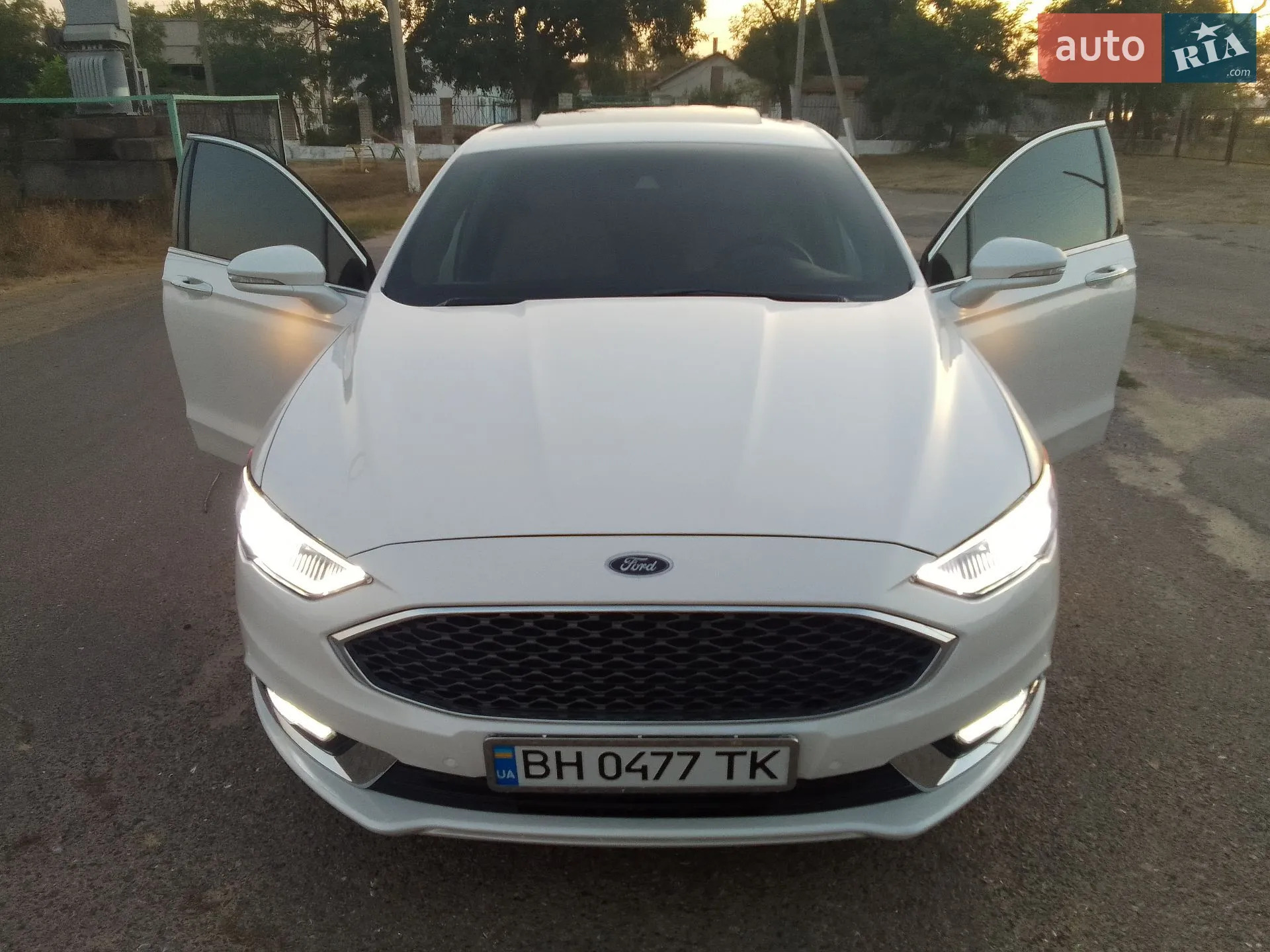 2016 Ford Fusion - фото 1