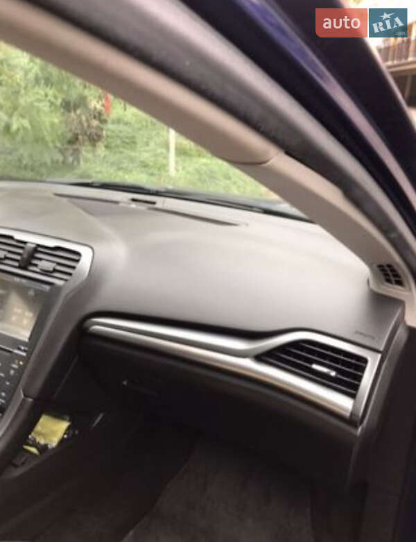 Седан Ford Fusion 2014 в Луцке
