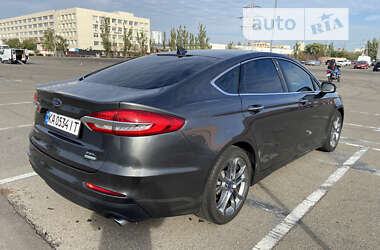 Седан Ford Fusion 2018 в Киеве