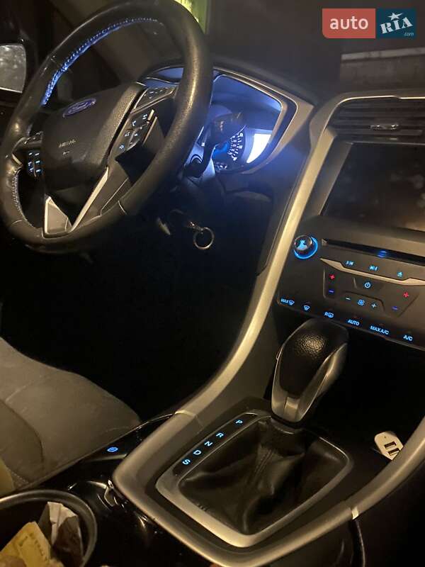 Седан Ford Fusion 2014 в Виноградове
