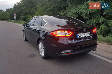 Седан Ford Fusion 2015 в Киеве