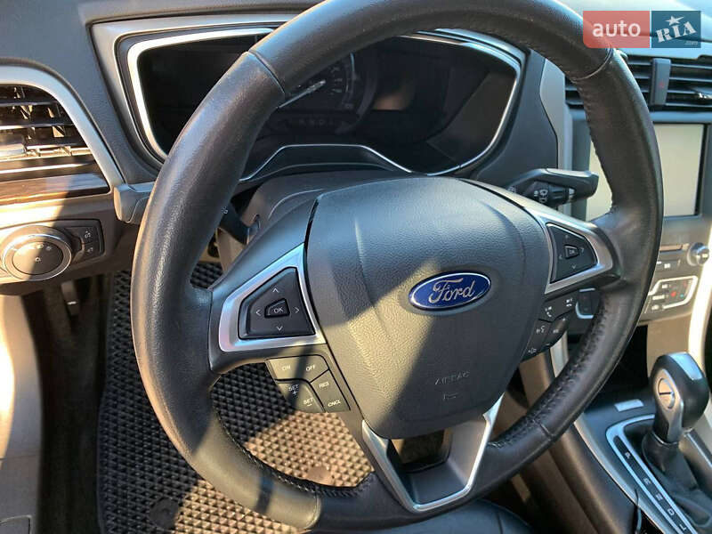 Седан Ford Fusion 2015 в Киеве