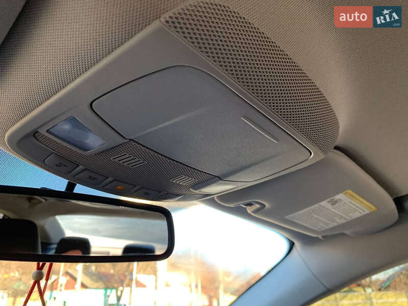 Седан Ford Fusion 2015 в Киеве