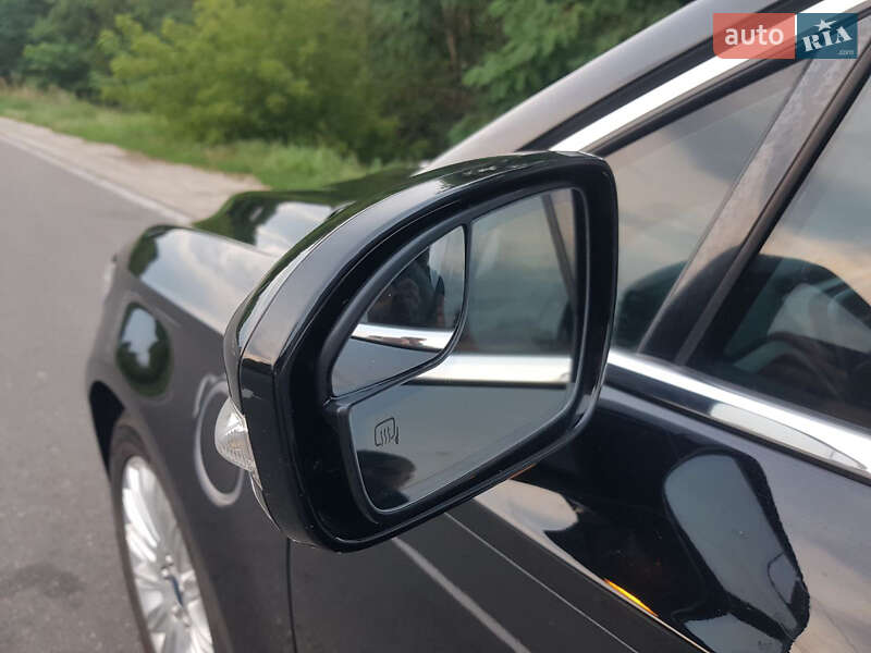 Седан Ford Fusion 2015 в Киеве